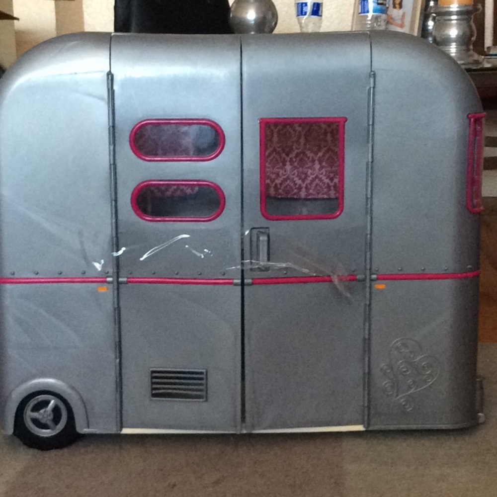 Our generation camper 18 inch doll camper